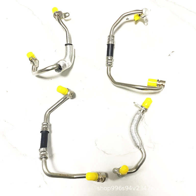 Применимо для двигателя BMW N54 с турбонаддувом охлаждающей трубы 11537563706 11537558900