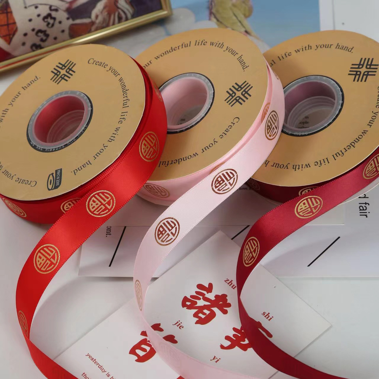 2.5CM Fufu estampado cinta rojo Año Nuevo regalo de mano de flores materiales de embalaje cinta al por mayor