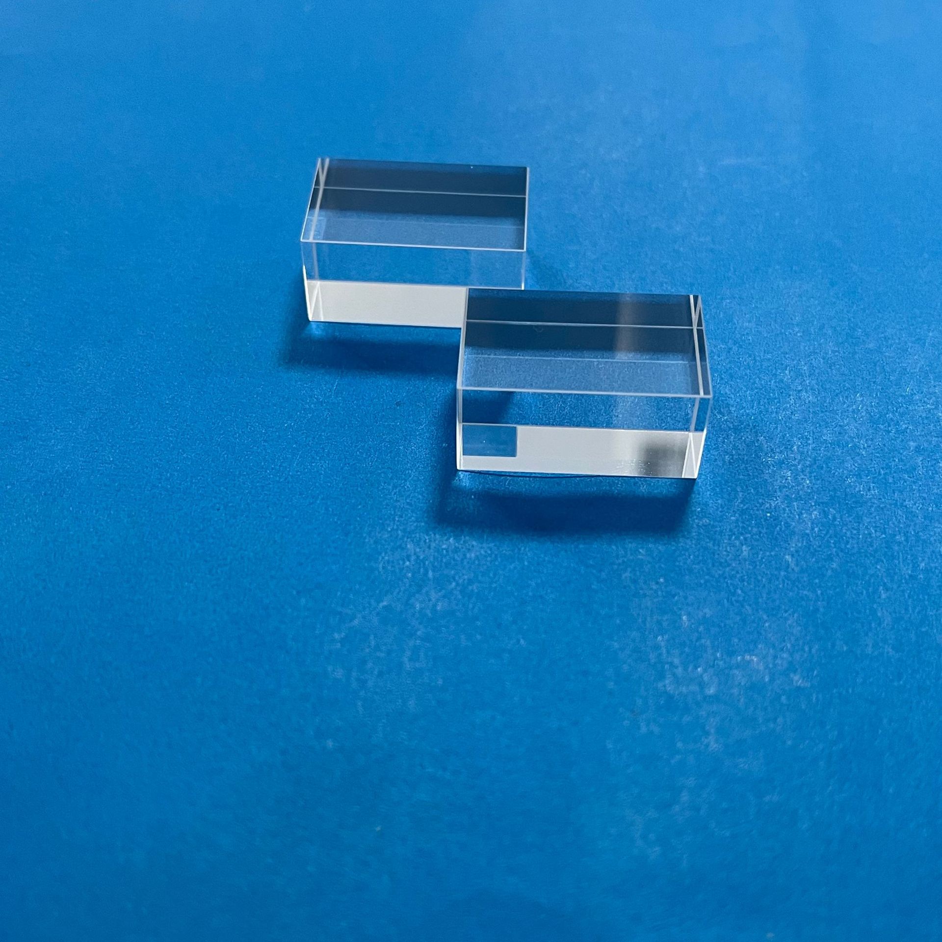 信田科技蓝宝石晶体28*18*13