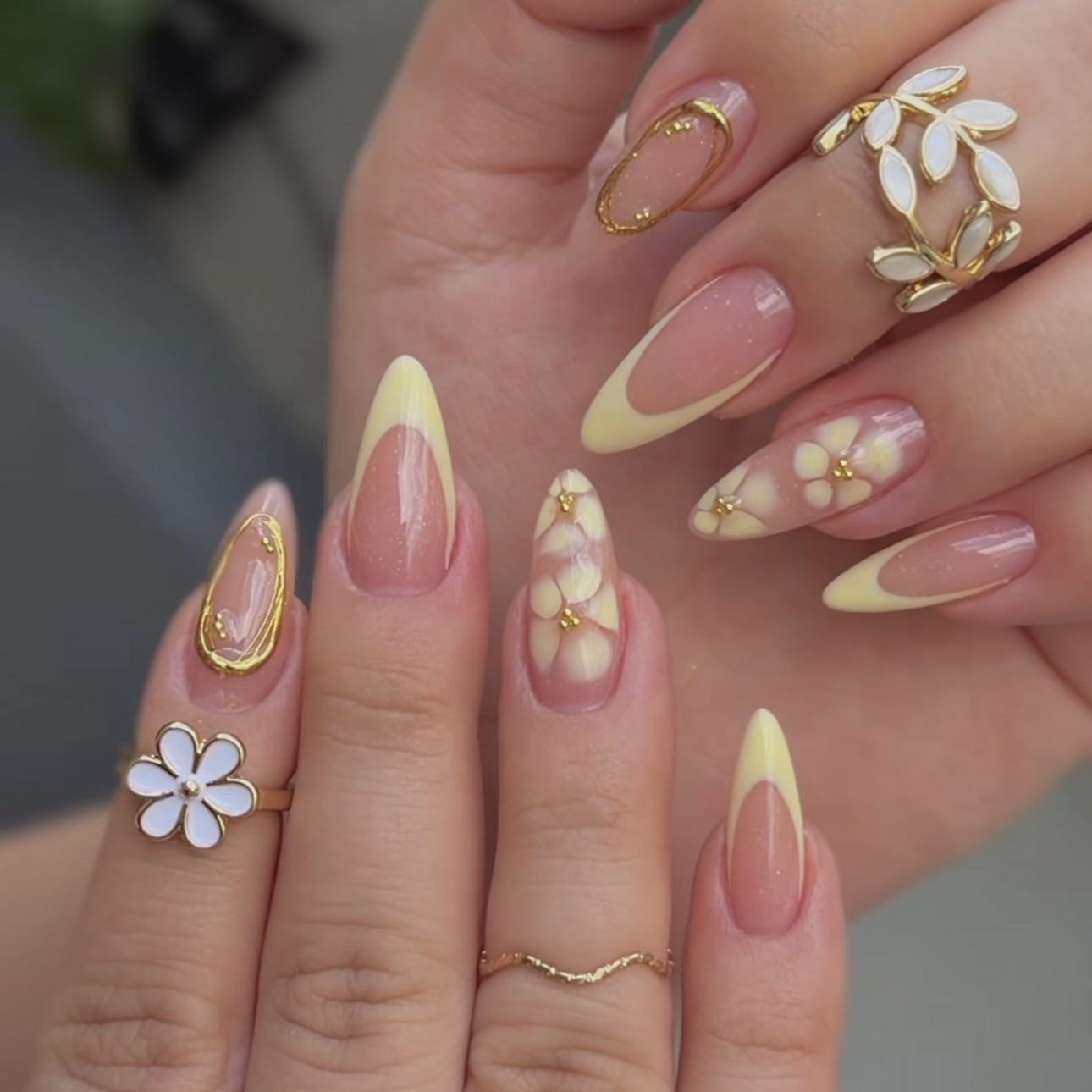 Foreign Trade Style Nude Pink Light Yellow Press-On Nails with French Style 3D Flower and Metal Line Decoration Nail Stickers Factory Wholesale