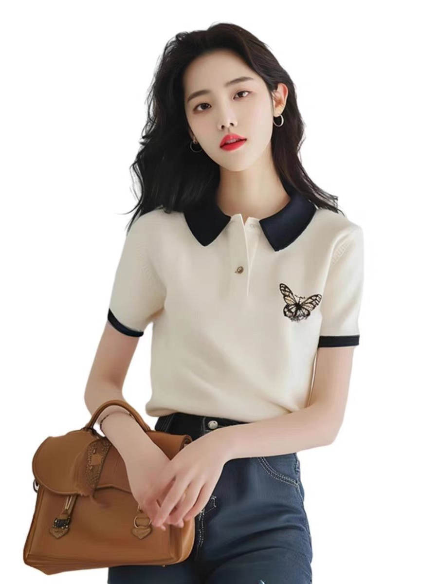 Áo thun nữ cổ polo tay ngắn trắng đơn giản họa tiết bướm — Màu trắng