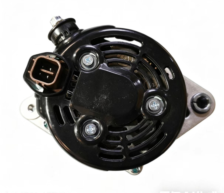 27060-UB070 is suitable for the 12-volt generator assembly of Toyota forklifts, OE 27060-UB030 generator