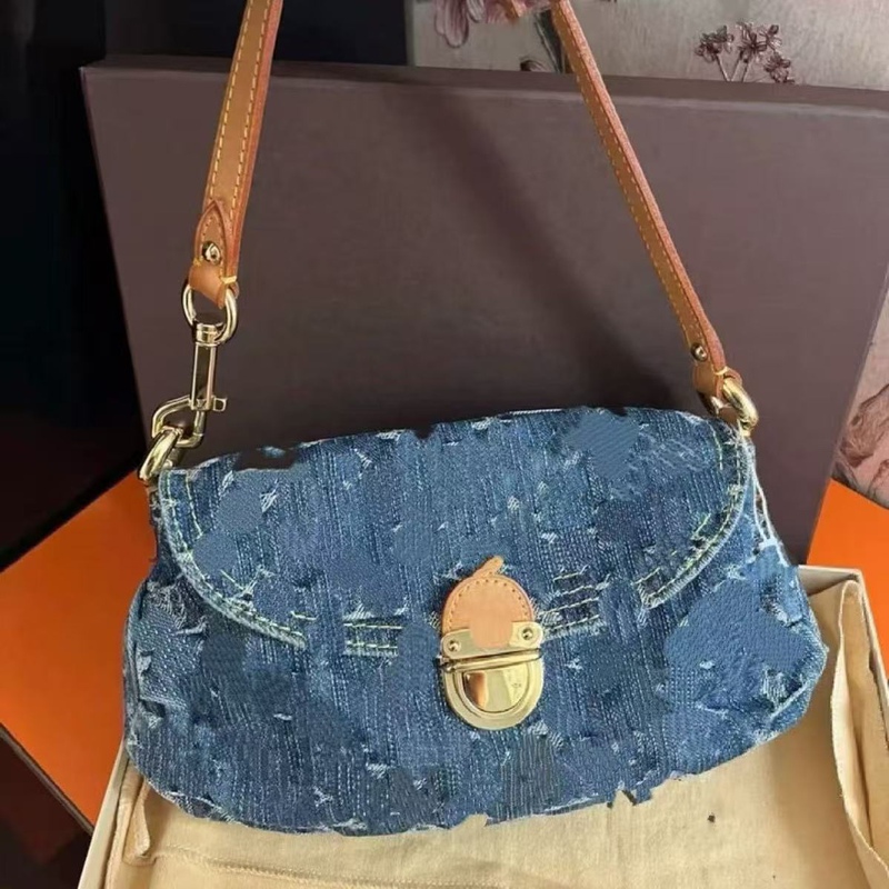 2026 New Model Vintage Denim Underarm Bag with Lock Buckle, Women's Shoulder Bag, Underarm Bag, Crossbody Bag