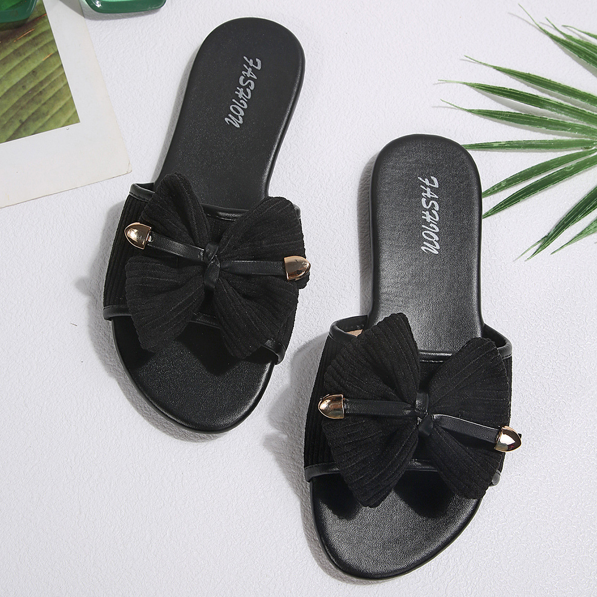 Sandalias Planas para Mujer de Cuero Sintético con Decoración Metálica, Cómodas, para Uso Casual image 6