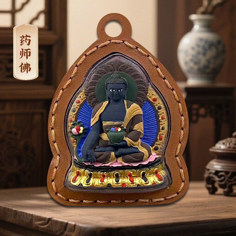 六臂绿度母五爷扎基拉姆黄财神皮壳嘎乌盒立体手绘擦擦唐卡吊坠|undefined