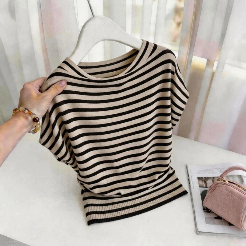 "Lazy Weekend" striped t-shirt for women, 2026 new model, unique and chic bat-sleeve top, short-sleeved women's knit shirt "Lazy Weekend" striped t-shirt for women, 2026 new model, unique and chic bat-sleeve top, short-sleeved women's knit shirt