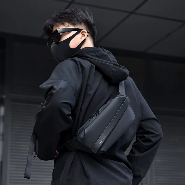Men's Crossbody Bag Waterproof Fashion Trend Chest Bag Motorcycle Cycling Backpack Sports Waist Bag Boys Shoulder Small Shoulder Bag