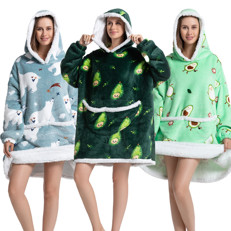 Parent-Child Composite Cold Suit Lazy TV Blanket Lengthened Thickened Home Suit Outdoor Mid-Length Pajamas Flannel