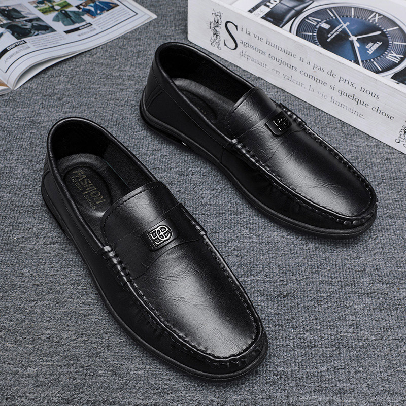 Slip-on loafers men's spring 2024 New versatile non-slip casual leather shoes men's trendy black loafers