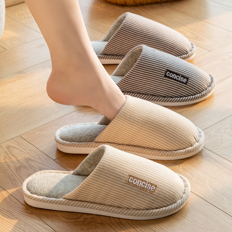 Linen Slippers for Women, Non-Slip Cotton and Linen Slippers, Thick-Soled Indoor Summer Slippers, Suitable for All Seasons, Spring and Autumn Home Use, Wholesale for Men Linen Slippers for Women, Non-Slip Cotton and Linen Slippers, Thick-Soled Indoor Summer Slippers, Suitable for All Seasons, Spring and Autumn Home Use, Wholesale for Men