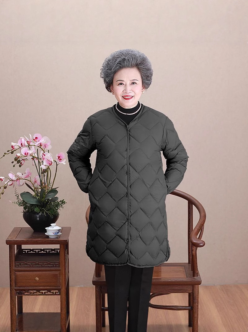 Chaqueta de plumón ligera y delgada, ropa de madres de mediana edad, otoño y invierno, nuevo estilo de cuello largo, estilo coreano sin cuello, moda interior