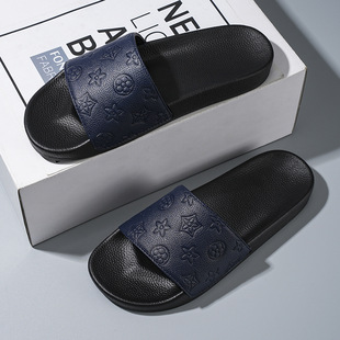 2025 New Summer Style Slippers for Men to Wear Outside, Non-Slip, Anti-Odor, Soft-Soled Casual Slippers That Feel Like Stepping on Shit