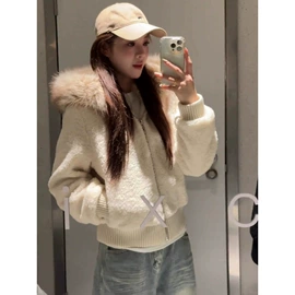连衣裙;棉衣;羽绒服