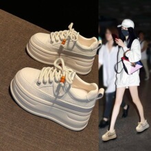 ����ɸ����߾޺ÿ�С��Ь��ŮС����2026�����¿�����e��Ь