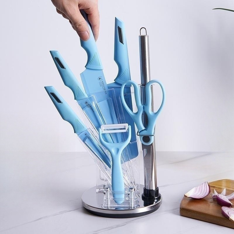 En stock fábrica Comercio exterior galvanoplastia acrílico cuchillo titular ocho piezas traje caja de regalo cuchillo conjunto de acero inoxidable aerosol pintura cuchillo cinturón