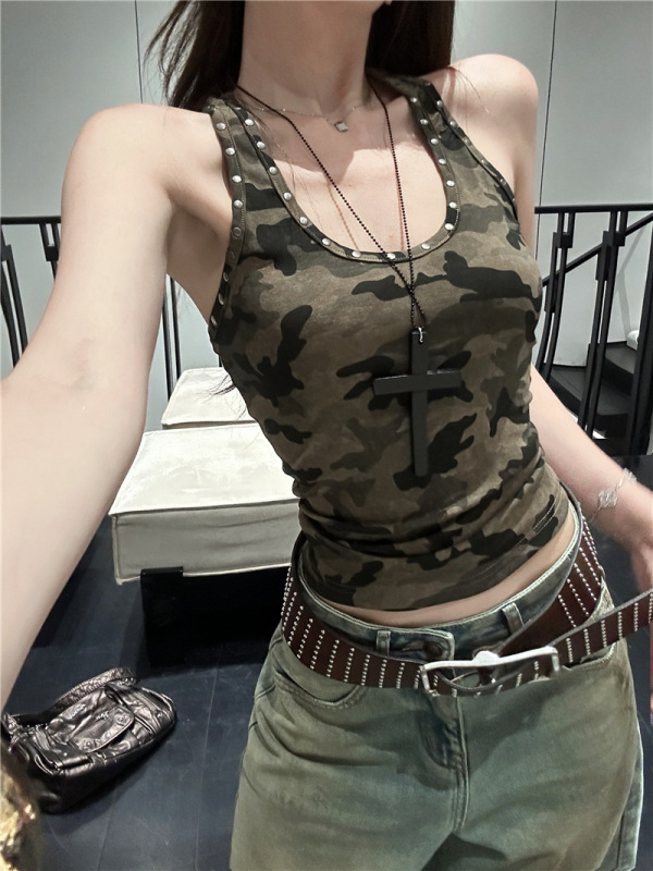 レトロ迷彩リベット U ネックキャミソール女性の夏アメリカンホットガールノースリーブアウターデザインスリムトップ|undefined