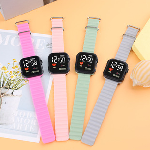 �¿�⺣���ˎ����ķ���LED��ӱ픵�֌W�������\��ҹ���ֱ�