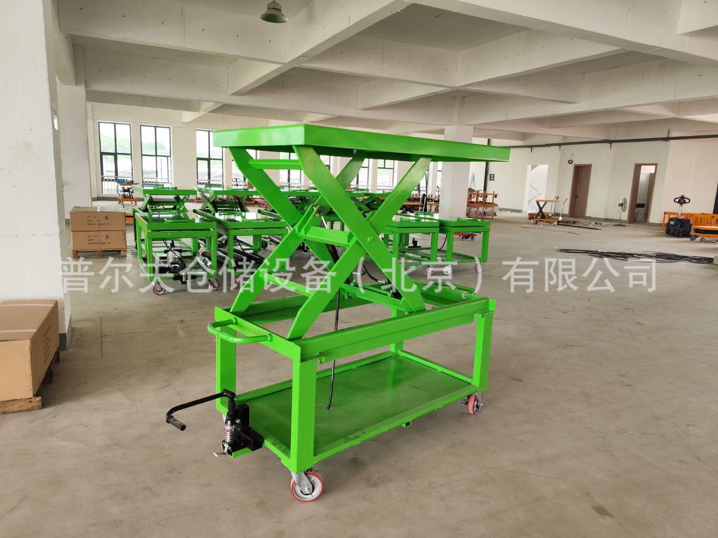 非标手动平台车移动液压升降车脚踩式工作车电动液压模具北京工厂