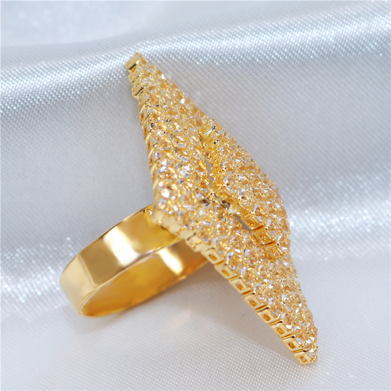 Bague Exquise De Bijoux En Cristal De Diamant De Femme De Strass De Luxe display picture 1