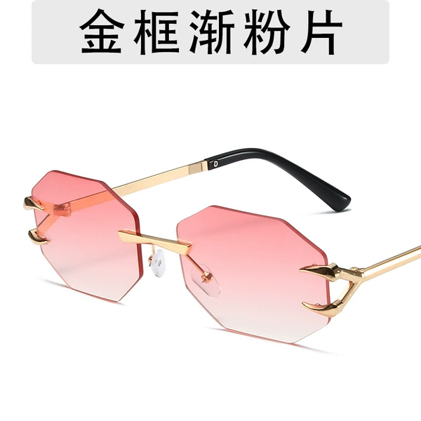 Gold Frame Graduate Powder