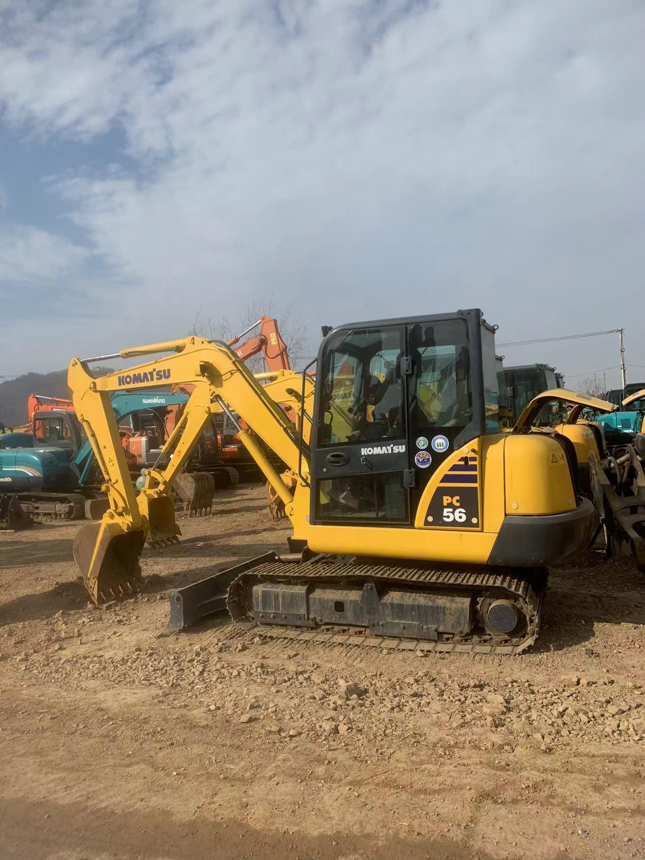 Excavadora de segunda mano de carga nacional y extranjera SANY / SanY55 60 75 95 Excavadora