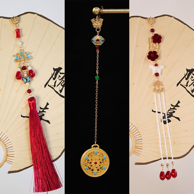 Red Cheongsam Brooch Pendant Festive Engagement Accessory Long Tassel New Chinese Tea Dress Pendant