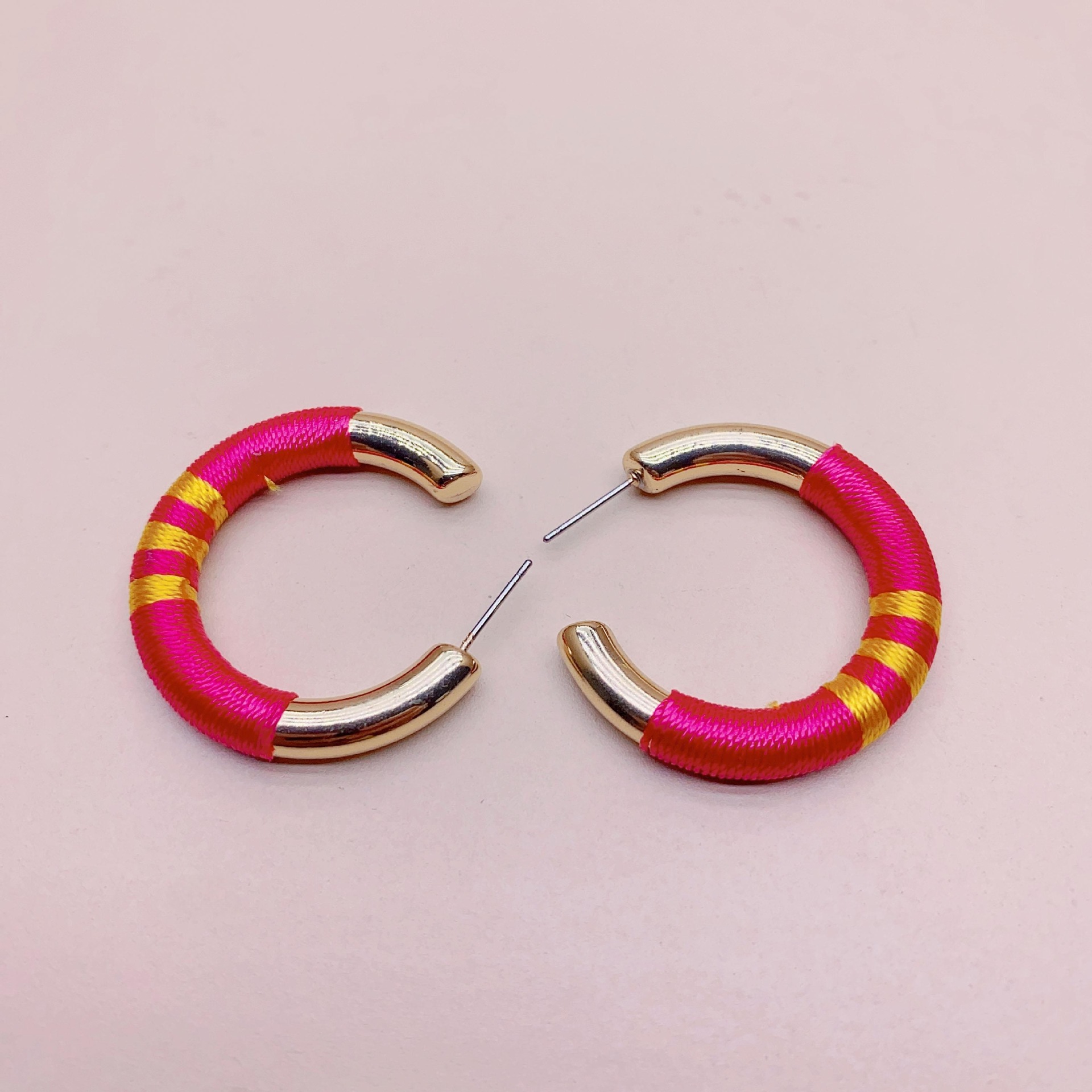 1 Pair Simple Style Geometric Handmade Alloy Ear Studs display picture 4