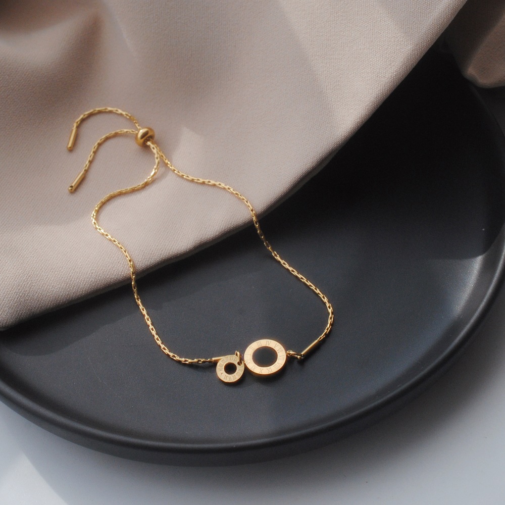Números romanos apilados de múltiples capas pulsera femenina ins nicho diseño coreano simple personalidad estudiante novias mano joyería