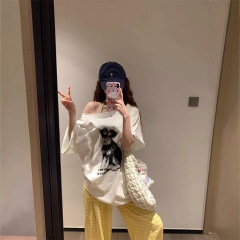 アメリカンホットガールオフショルダー半袖Tシャツ女性用夏の新しい漫画子犬プリントレイジースタイルルーズオフショルダートップ