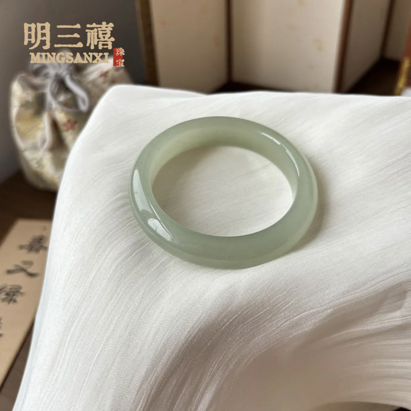 Hetian jadeite green bracelet for women, lake green bangle, ice green and white jade, tea-colored natural aventurine bracelet