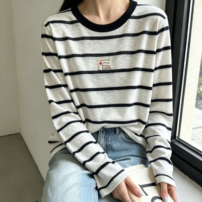 Lace-Trimmed Round Neck Striped Long-Sleeve Knit Top for Women, Summer Fashion Chic Early Spring/Summer Top