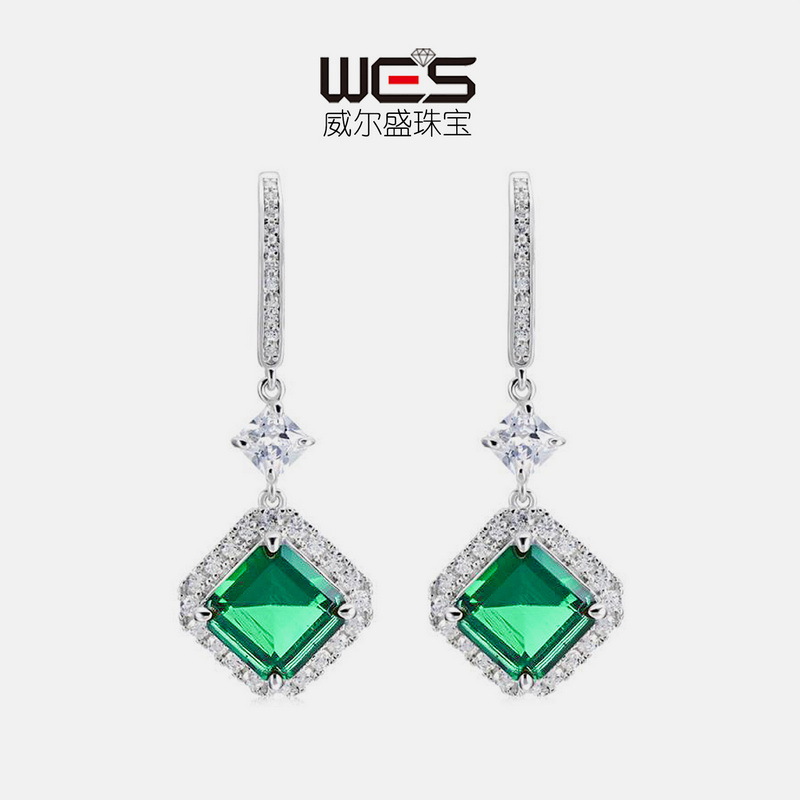 Suministro Exclusivo Transfronterizo de Pendientes de Plata S925 con Esmeralda Cultivada para Mujer, Estilo Europeo y Americano, Pendientes Cuadrados Personalizados, Vintage y Elegantes, Venta al por Mayor.