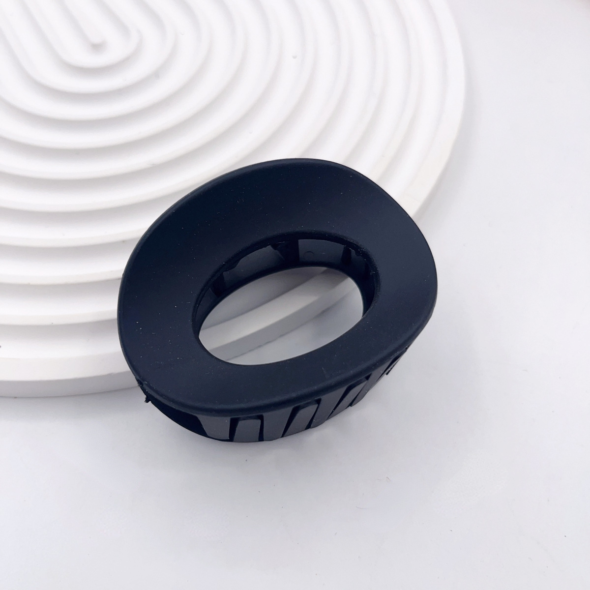 Pinza tipo tiburón extra grande de 13 cm, elegante y resistente