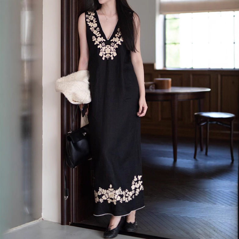 Spot 25 Summer New Linen Heavy Industry Hand Embroider French Retro Vest Dress Women's V-Neck Sleeveless Dress