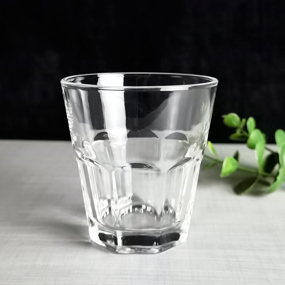 现货批发透明玻璃啤酒杯酒吧餐厅常用洋酒杯白酒杯跨境玻璃杯水杯