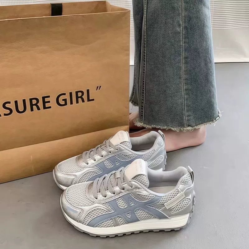Модные и милые женские кроссовки лето 2025, дышащие, корейский стиль, увеличивающие рост, лёгкие, корректирующие фигуру, сетчатые, повседневные