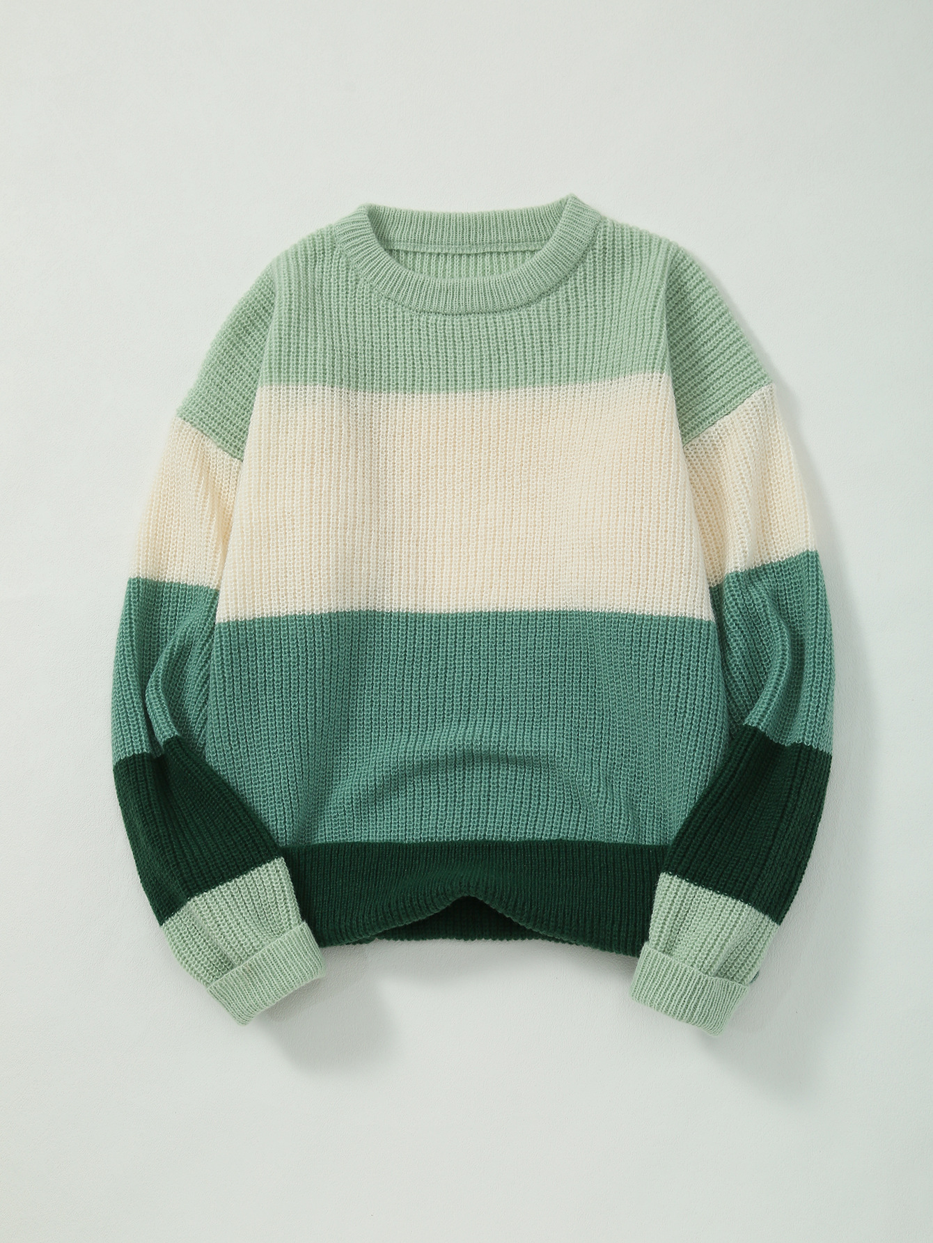 Demi-season retro knitted sweater with a round collar