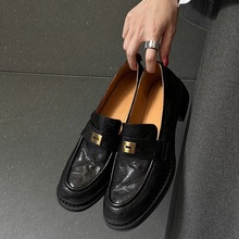 �A�^�͹��L�ָ�СƤЬһ�_��Ӣ���L���ٿ�ܛ�ט���Ь��ɫ��ЬŮ