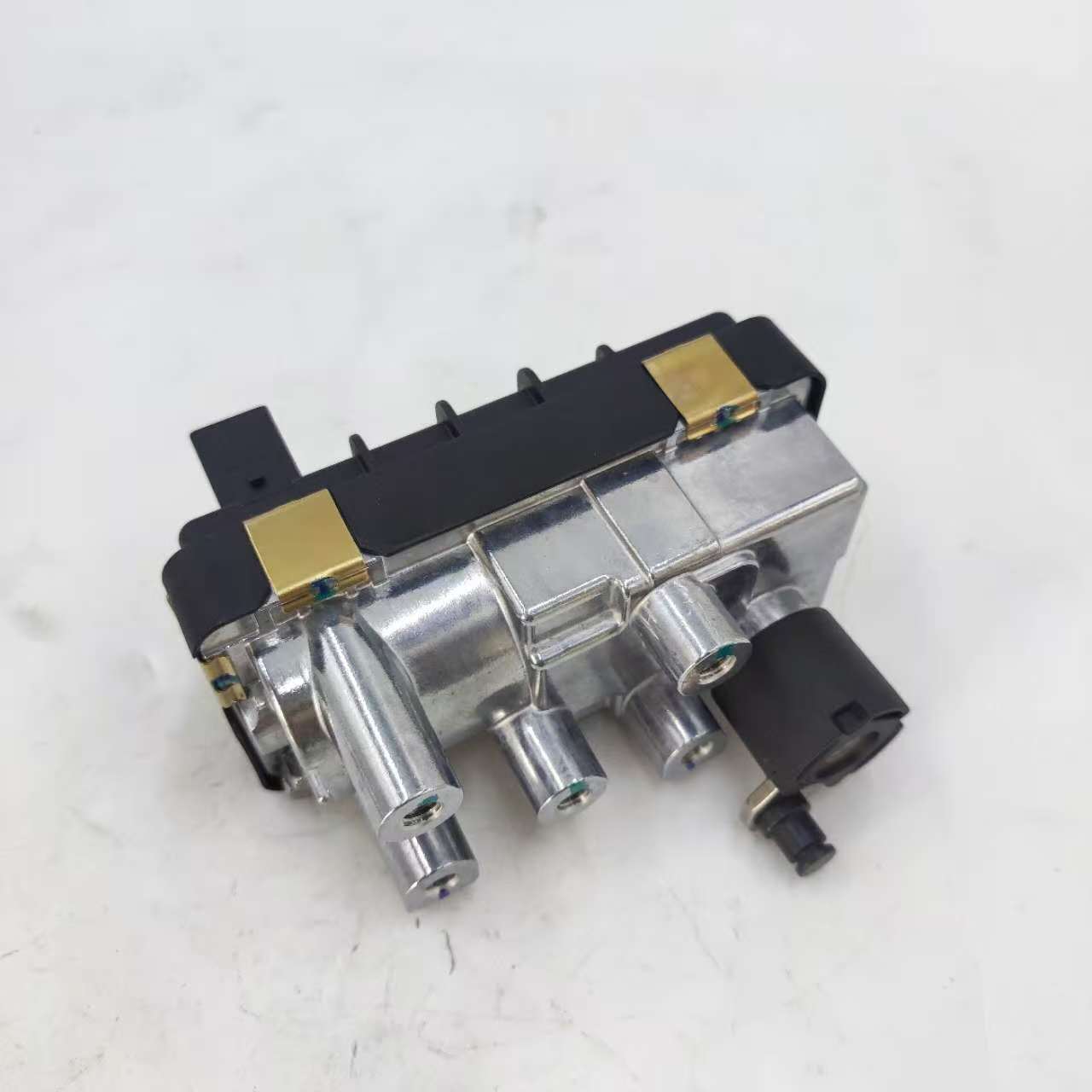 Land Rover Turbocharger Electronic Control Valve 6NW009550-18 LR044563 for Land Rover Range Rover 4.4TDV8 (Supercharger)