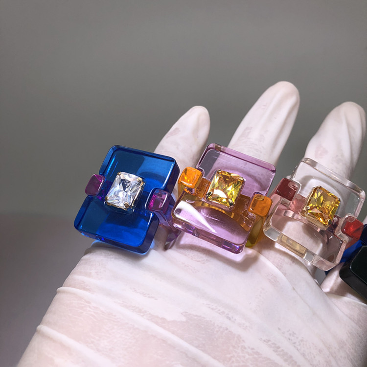 Wholesale Jewelry Retro Square Arylic Resin Acetic Acid Zircon Inlay Rings display picture 3