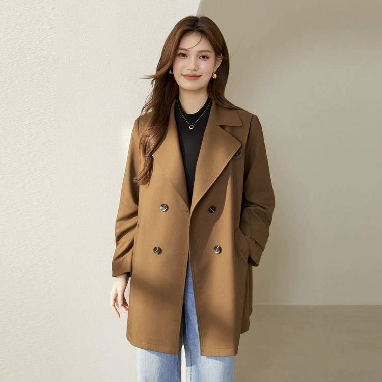 [Легкая ветровка силуэта] Тонкая и эффектная женская модная двубортная верхняя одежда средней длины больших размеров для полных мм, осенний новый стиль