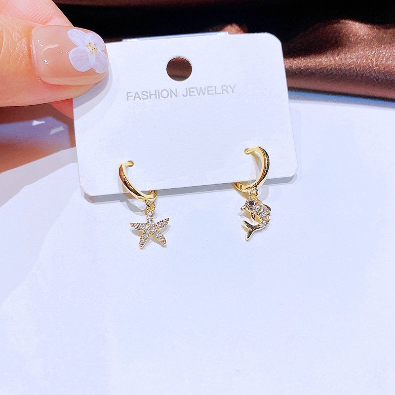 Cute Starfish Dolphin Small Ear Clip Gold Plated Zircon-embedded Earrings display picture 5