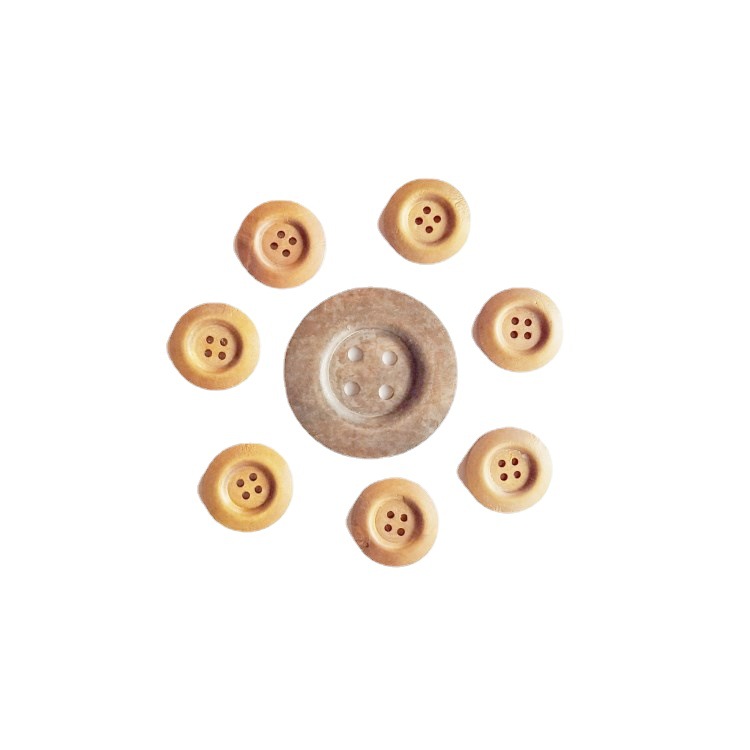 东莞星光彩色实木圆形小木头扣子激光两眼四孔眼原木纽扣厂家直销