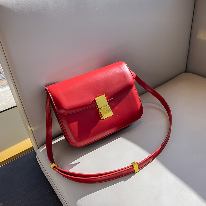 큰 빨간 하이 퀄리티