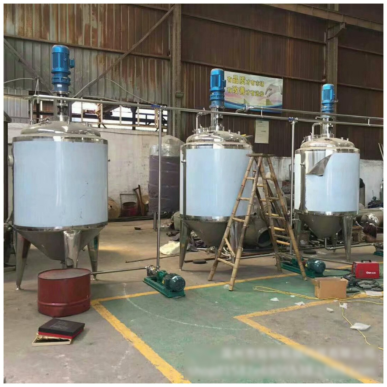 304不锈钢电加热食品乳胶乳化罐高剪切真空均质立式搅拌乳化机E18