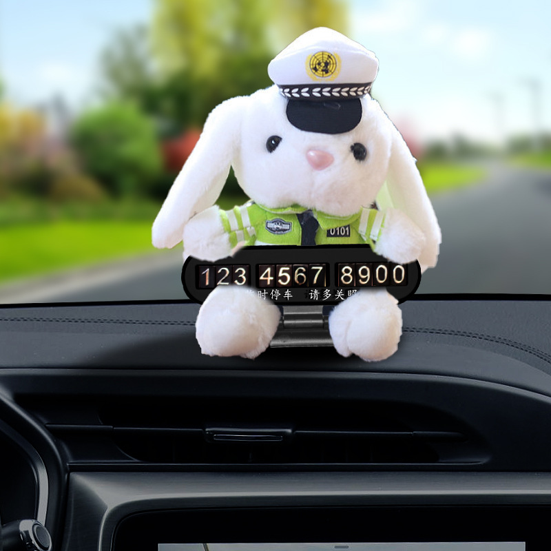 Lindo y divertido policía de tráfico de dibujos animados oso policía conejito pequeño número de estacionamiento temporal placa decoración del automóvil suministros del automóvil