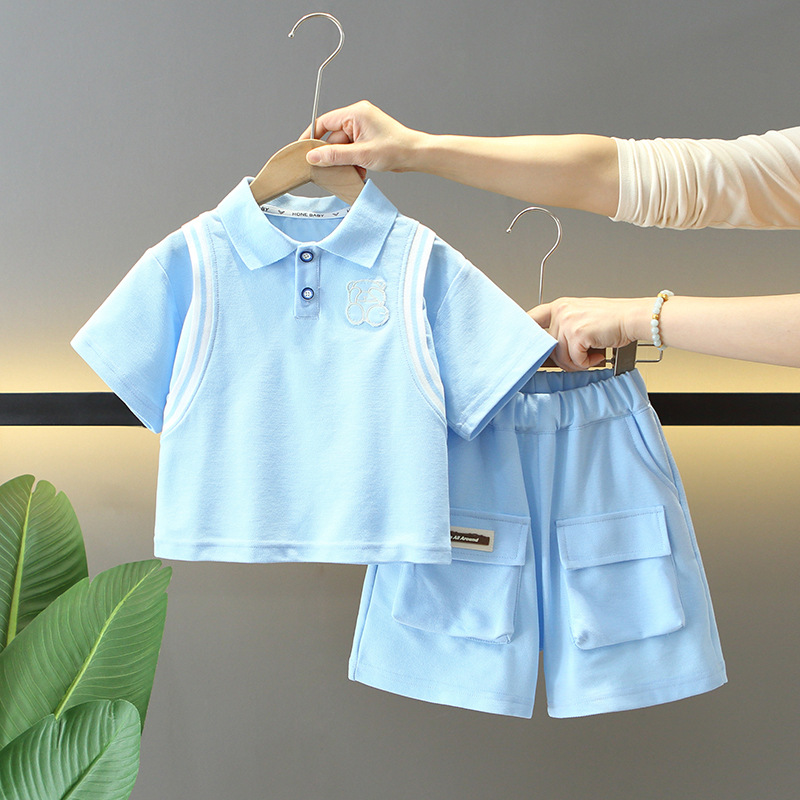 7880 traje de verano para niños 2025 nueva camisa POLO de manga corta para niños de dos piezas ropa de moda de verano para bebés