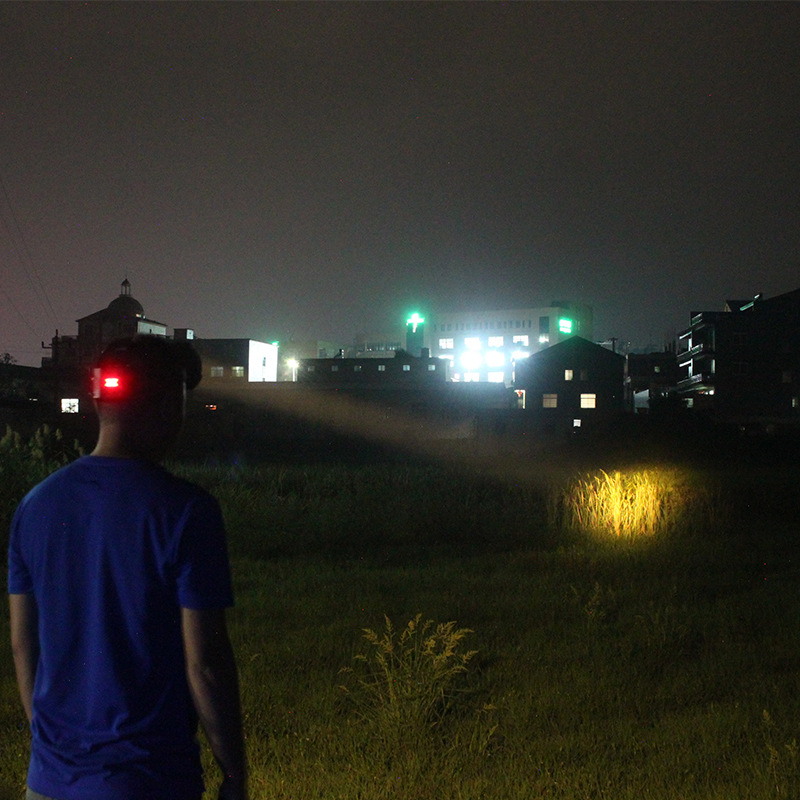 Lámpara de luces amarillas al aire libre Lámpara de luces fuertes