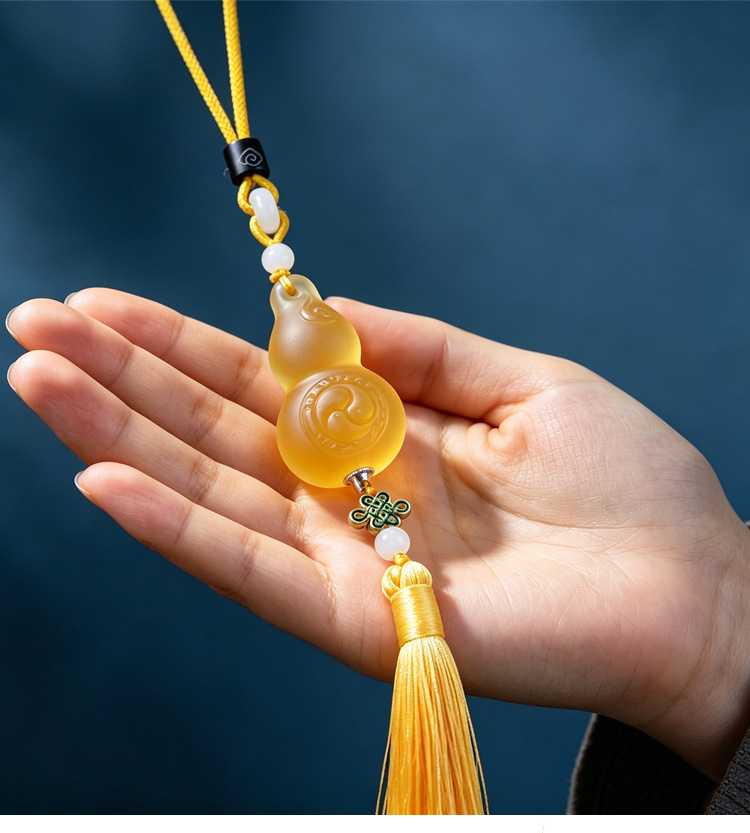 Car Hanging Ornaments, Traditional Frosted Glass Gourd Decorations, Car Interior Accessories, Wholesale and Dropshipping of Creative Car Decorations