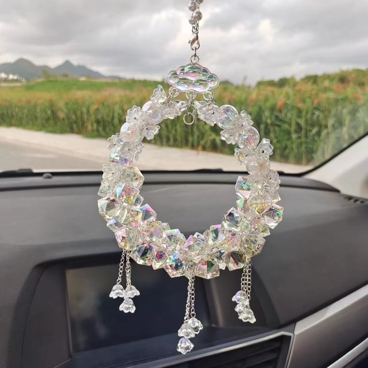 아기가 없는 흰색